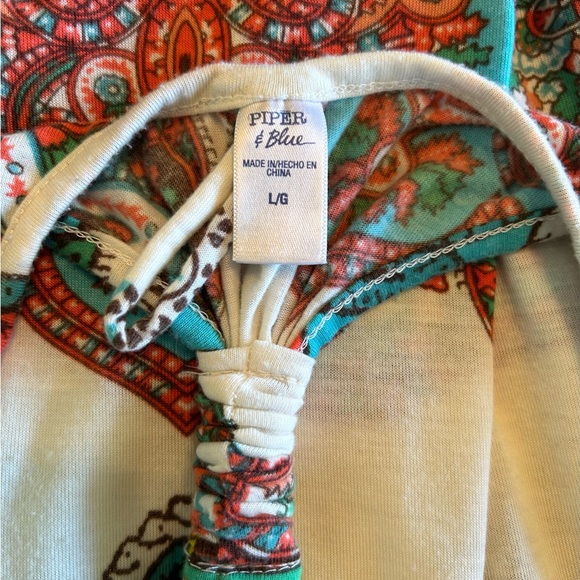 Piper & Blue Racerback Tee - Picture 4 of 4